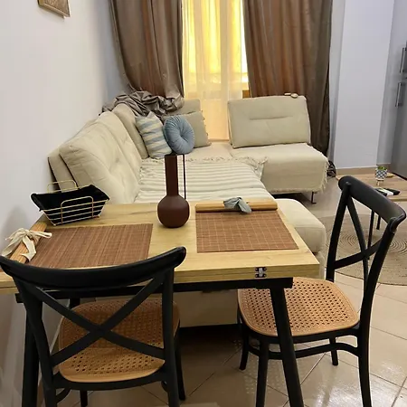 Og Apartmán Golem (Tirana)