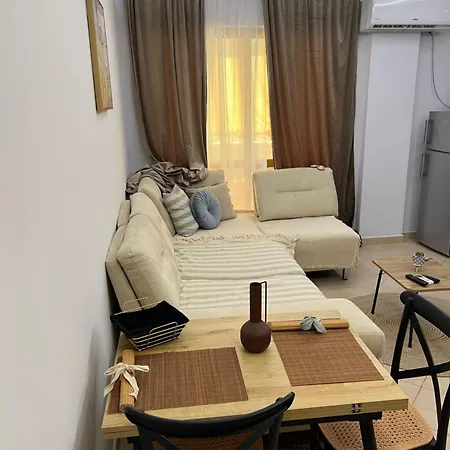 Golem Og * Golem (Tirana)