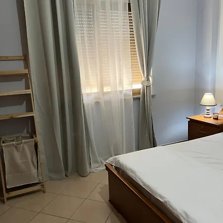 Apartment Og Golem (Tirana)