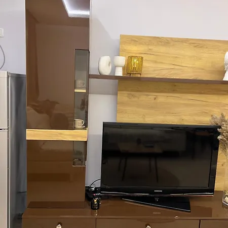Apartment Golem Og