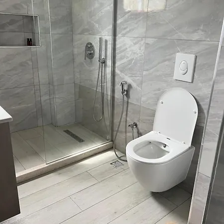 Golem Og Apartment *